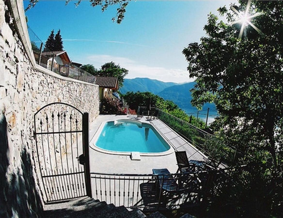 Case Bellissime Tronzano Lago Maggiore Exteriör bild